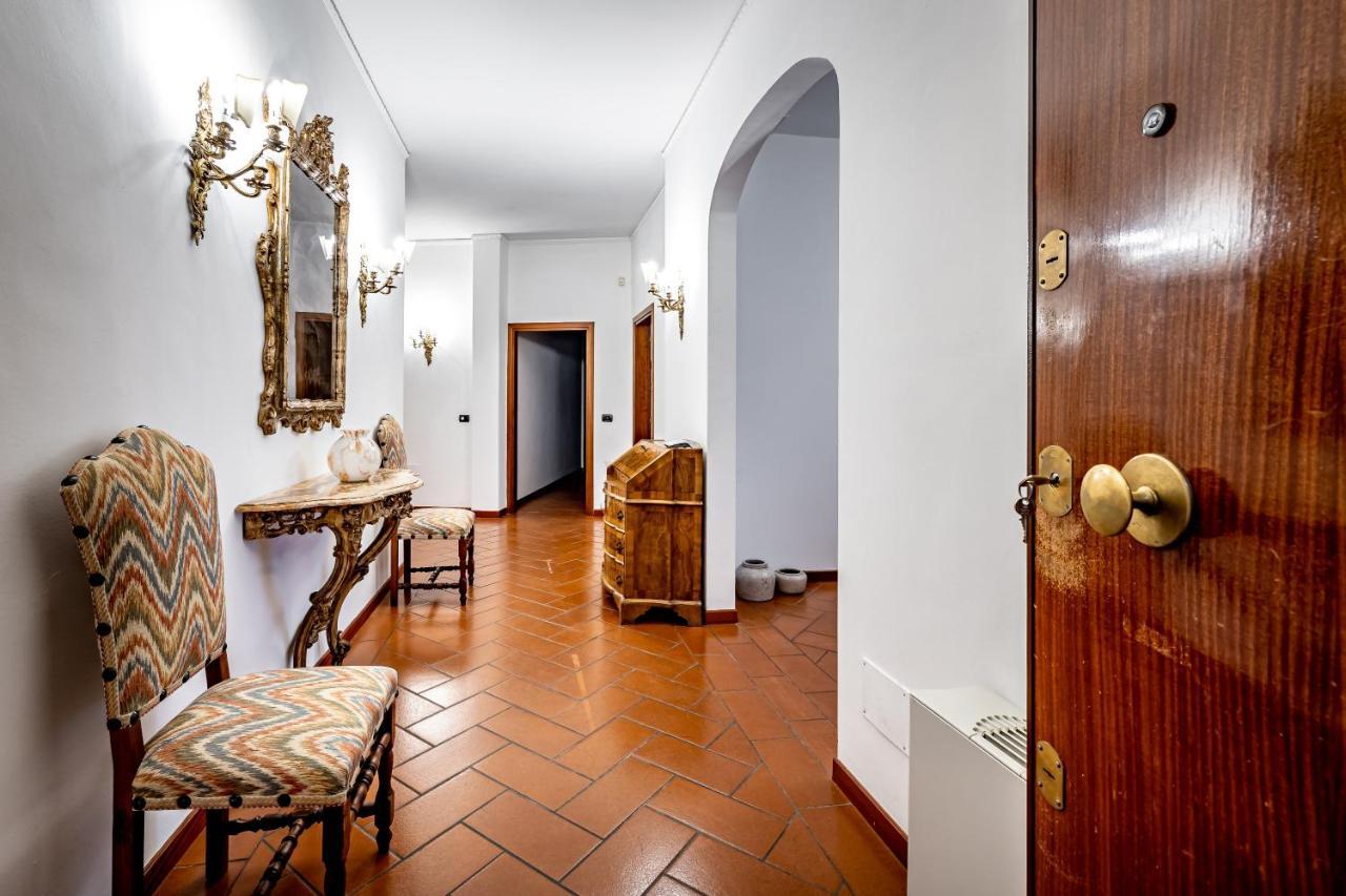 Yid Elegant Apt With Garage Florence Exterior photo