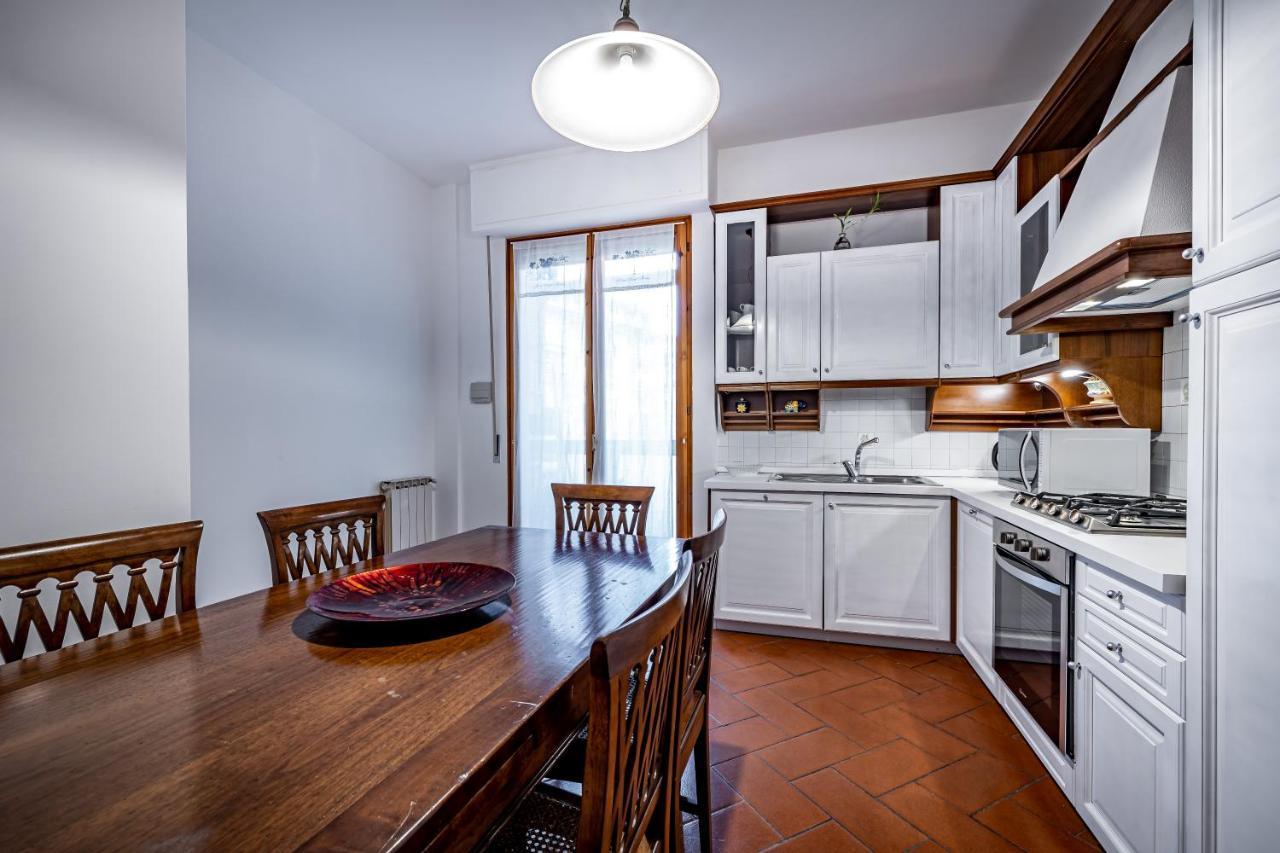 Yid Elegant Apt With Garage Florence Exterior photo